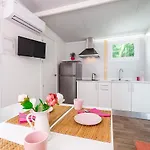 Paloma 营地 2*